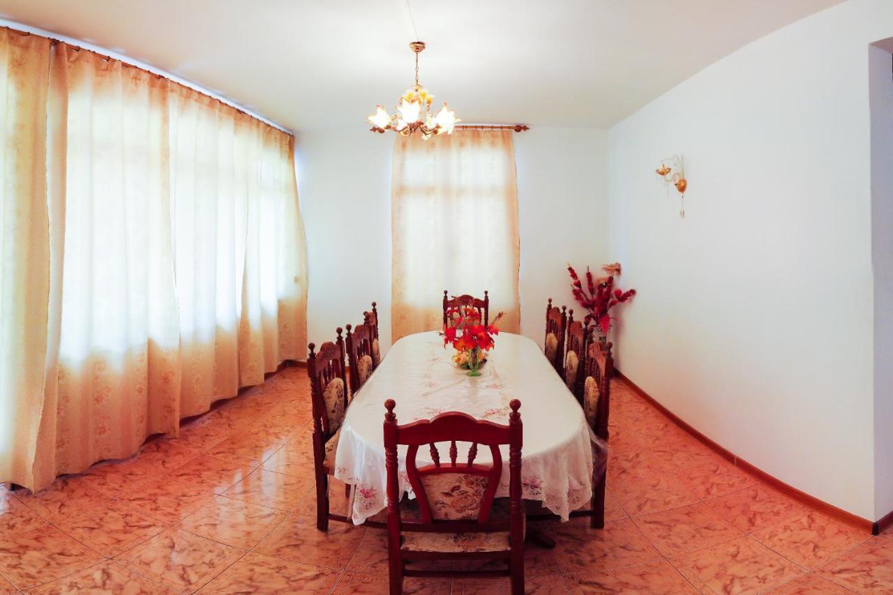 La Caverna House 舍曼格勒涅 外观 照片